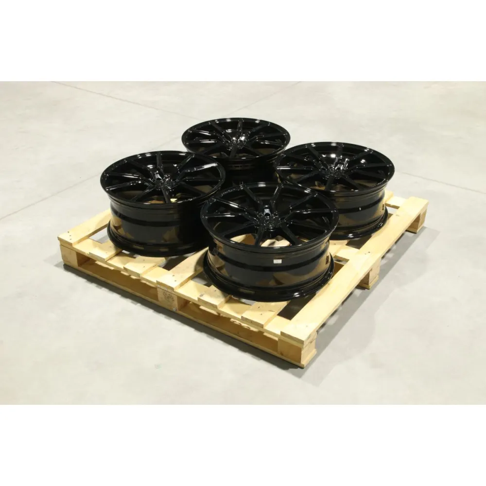 Set of CVR4 19x8 ET27 + 19x8,5 ET40 5x112 Platinum Black