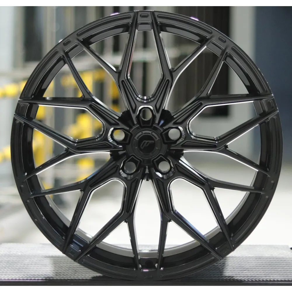 JR Wheels JR46 20x10,5 Gloss Black