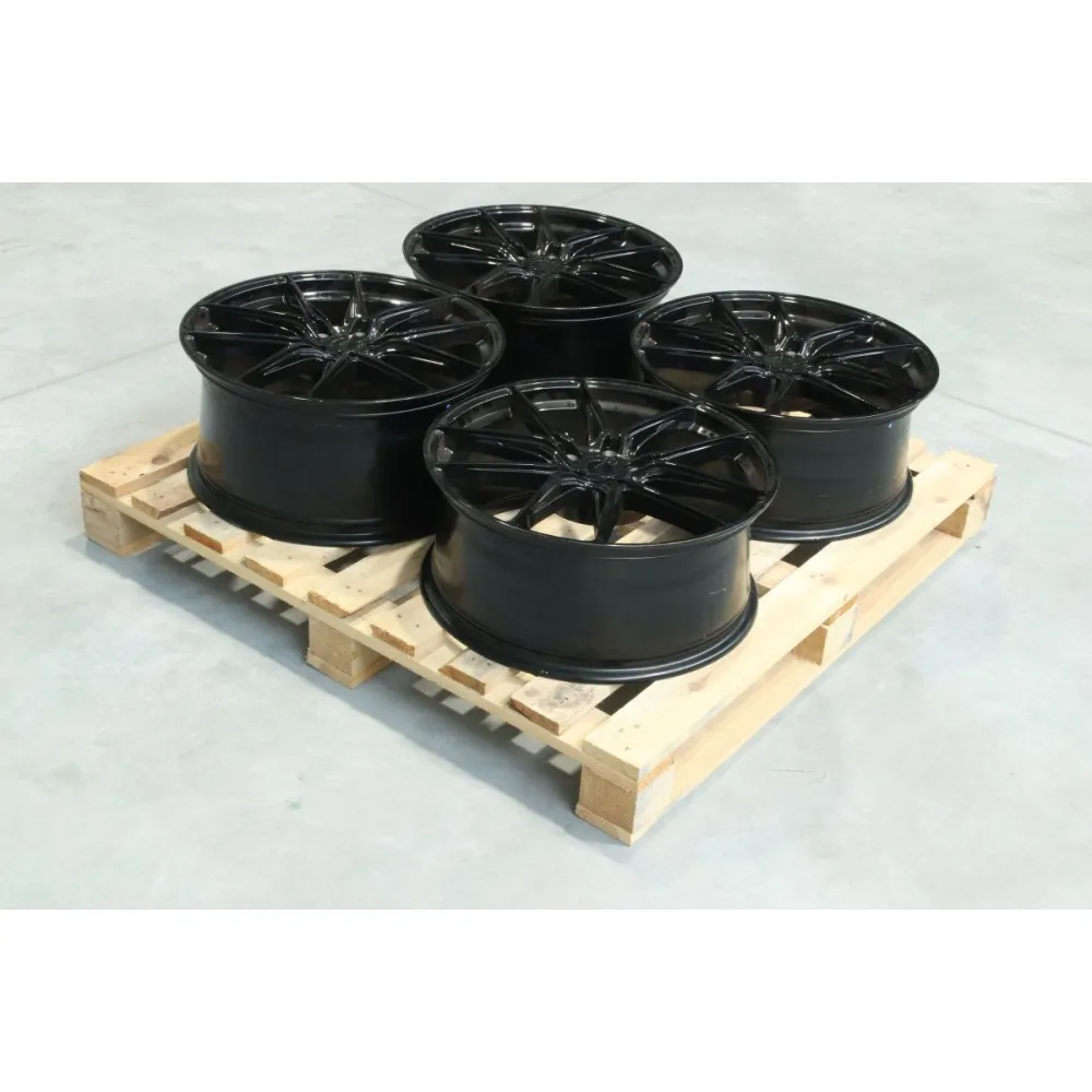Set of JR44 20x8,5 ET40 + 20x9,5 ET45 5x112 Gloss Black