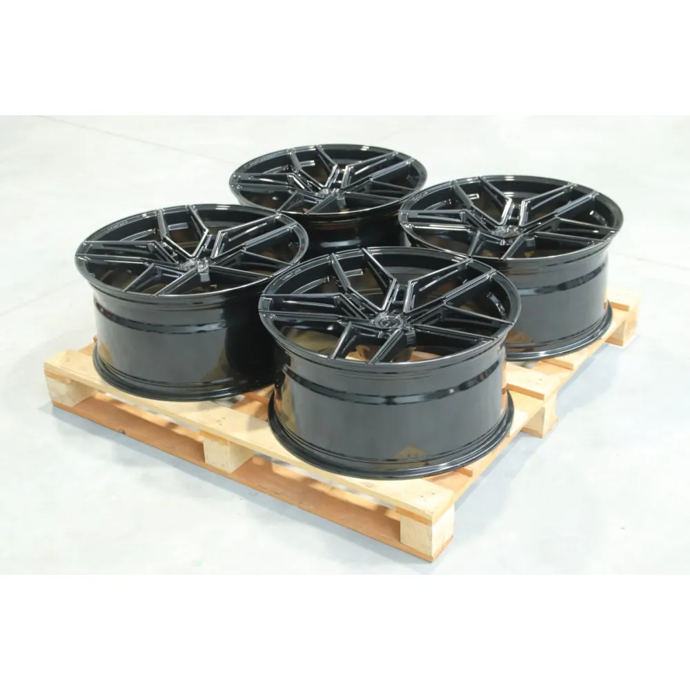 Set of CVR5 22x10,5 ET19 5x112 Double Tinted Black