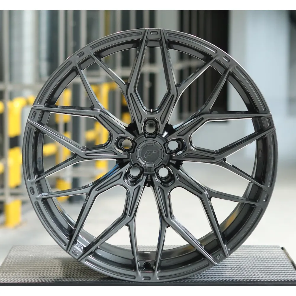 JR Wheels JR46 20x10,5 Gloss Graphite