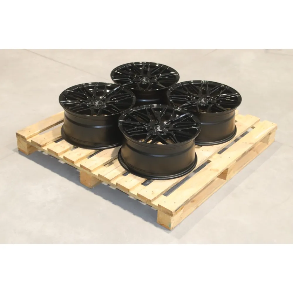 Set of JR28 17x8 ET38 4x100 Gloss Black