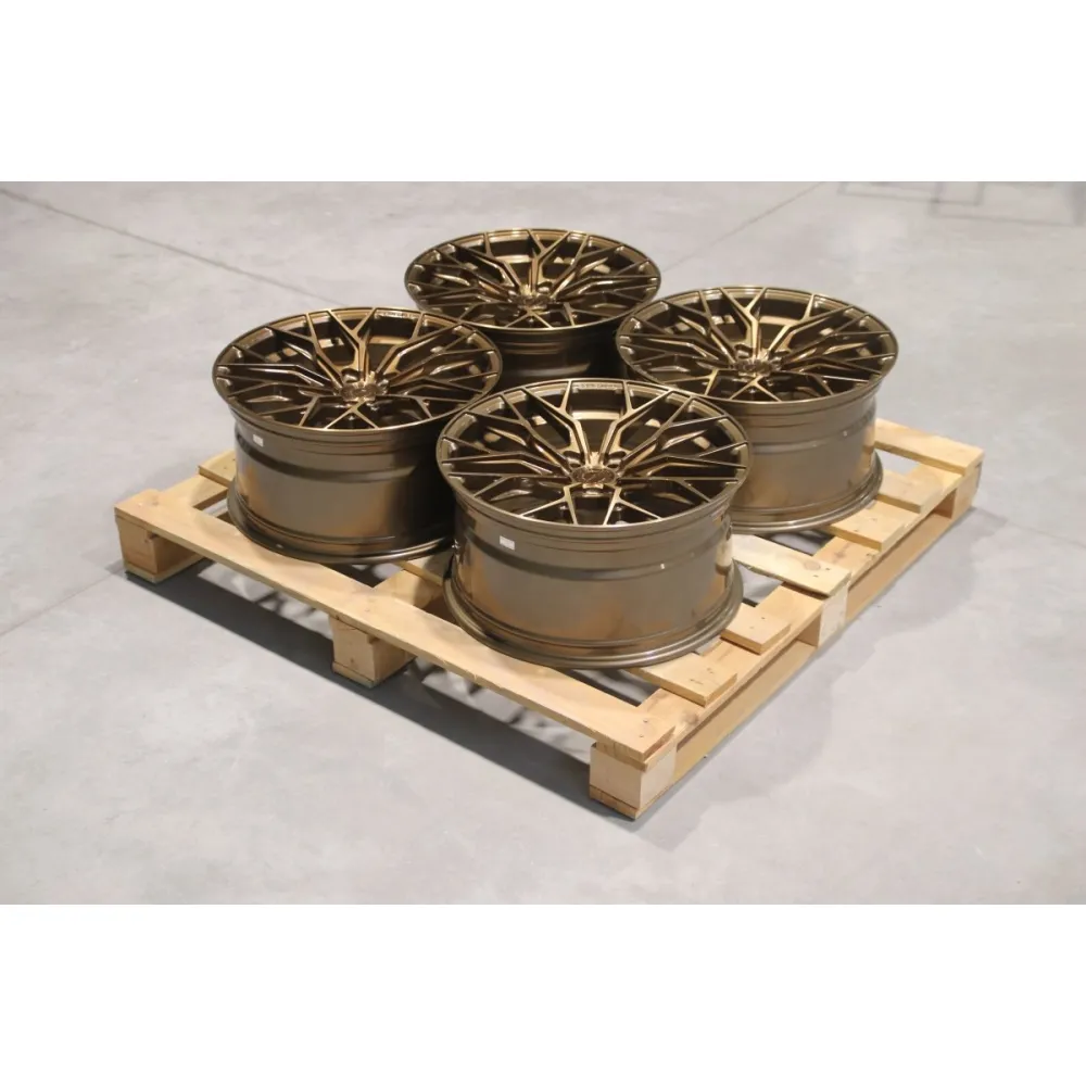 Set of CVR1 19x9,5 ET24 5x112 Brushed Bronze